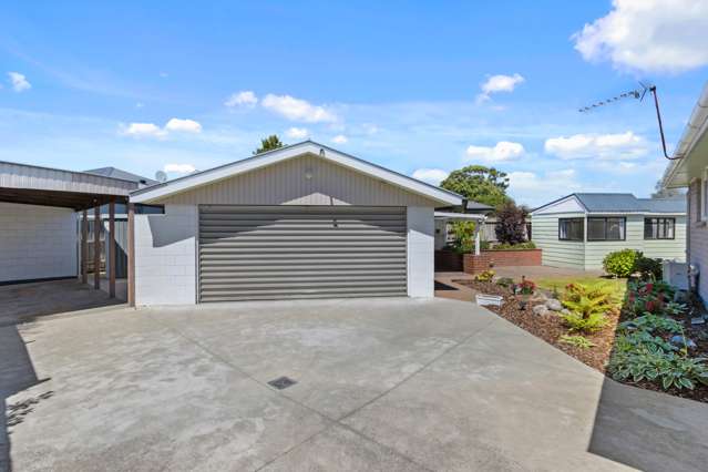 16 Wimborne Crescent Aranui_2