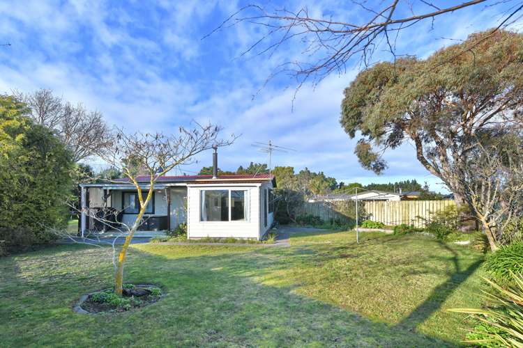 148 Kings Road Leithfield_12