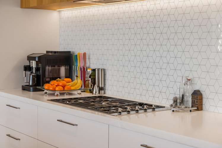 10 Lister Street Point Chevalier_16