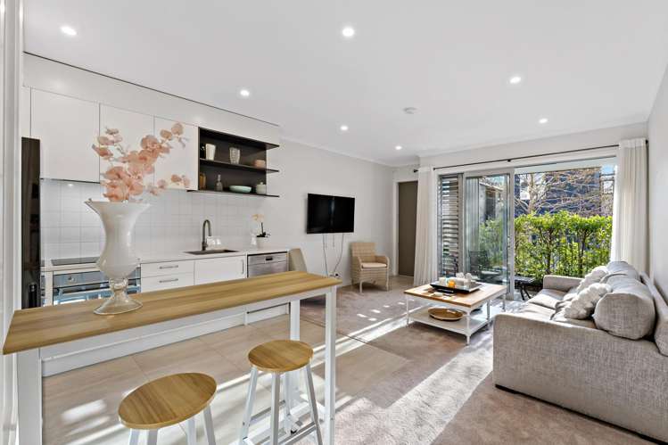 11/2 Warrant Officer Lane_0