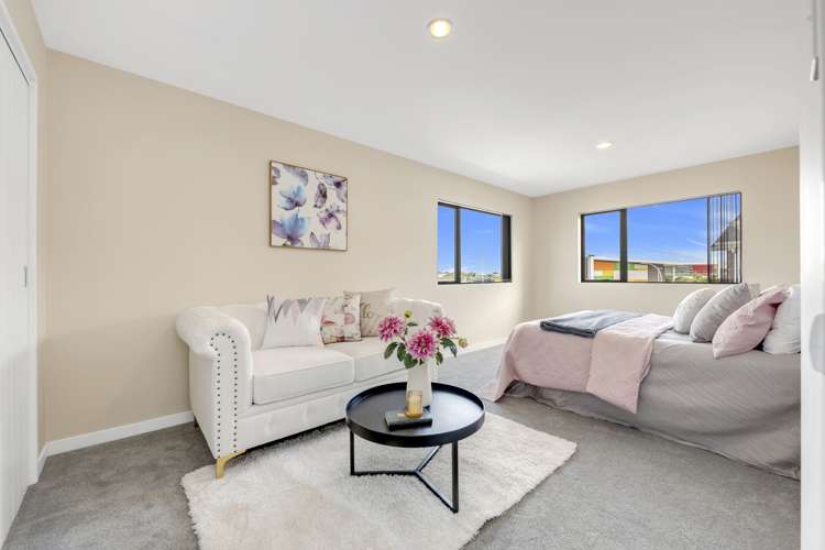 32 Helianthus Avenue Flat Bush_21