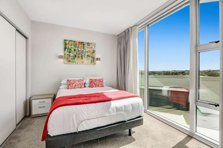409/11 Tamariki Avenue Orewa_11