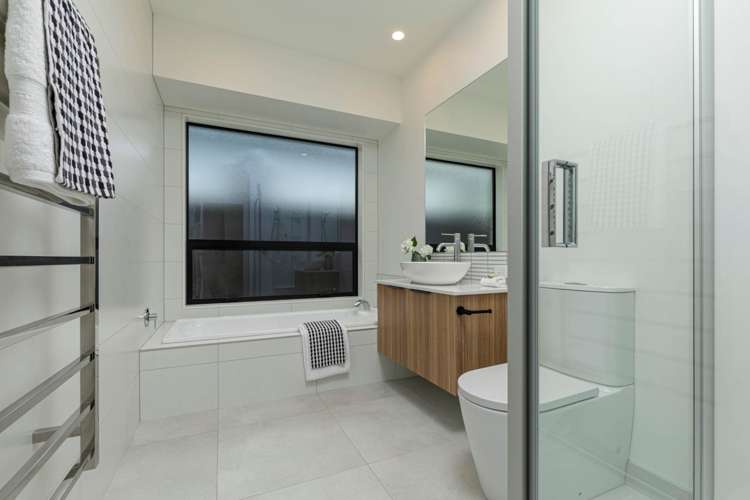 23 Matahae Crescent Wainui_14