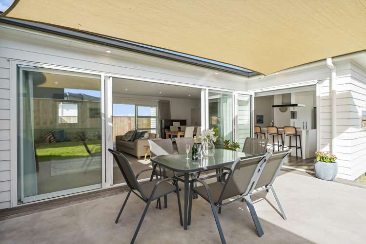 13 Karanema Place Coastlands_10