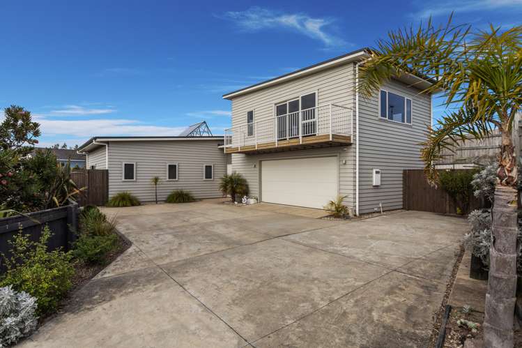 6 Omega Place Coastlands_26