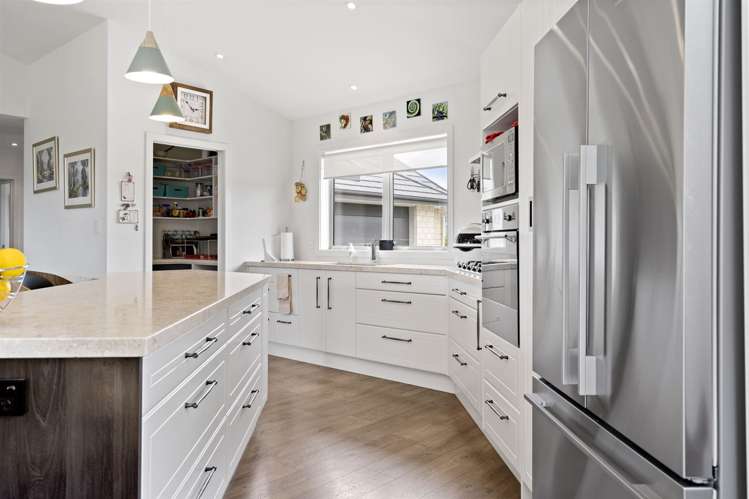 32 Baxter Michael Crescent Cambridge_3