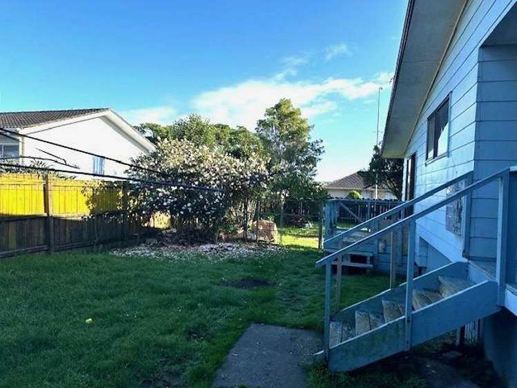 12 Finlayson Avenue Clendon Park_8