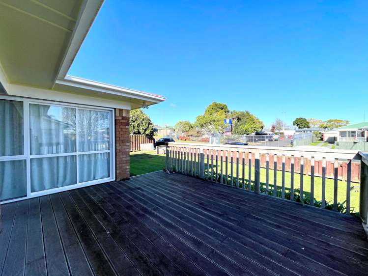 79 Rosehill Drive Papakura_18