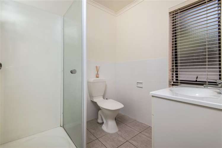 19 Soldiers Bay Place Birkenhead_11