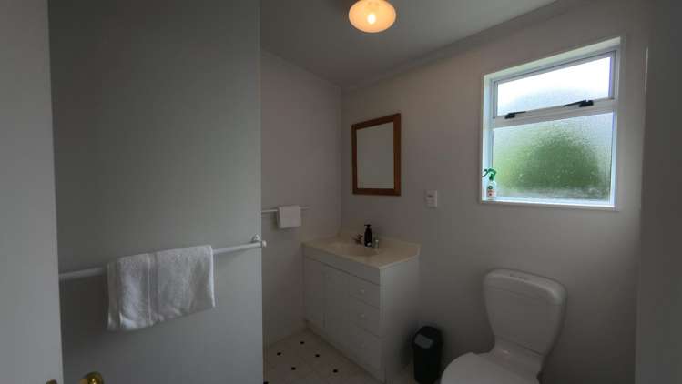 8 Haines Grove 2774_11