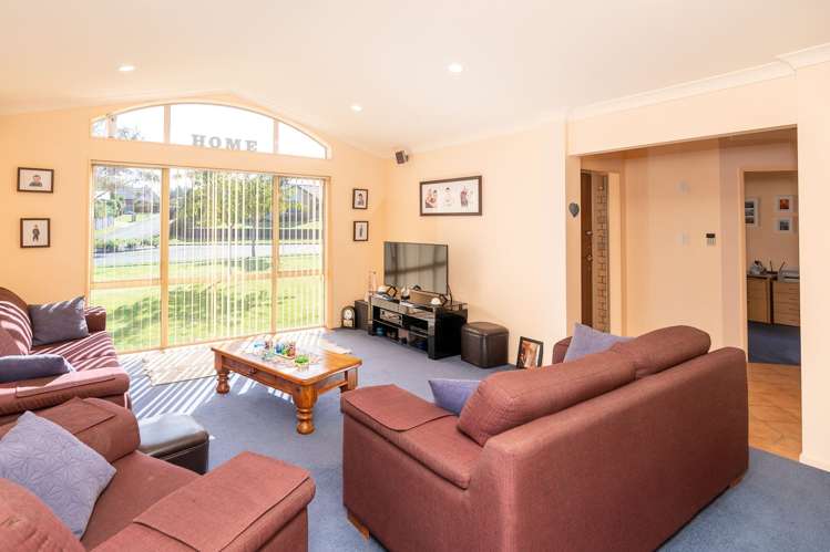 25 Limousin Place Grandview Heights_5