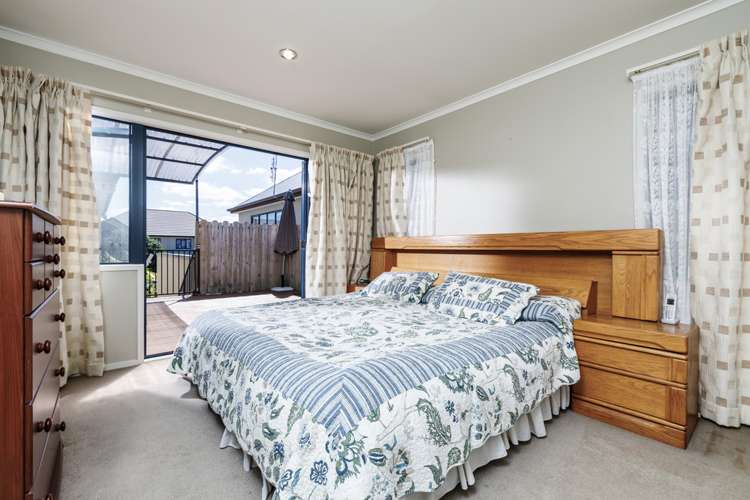 92 Fields Parade Oteha_5