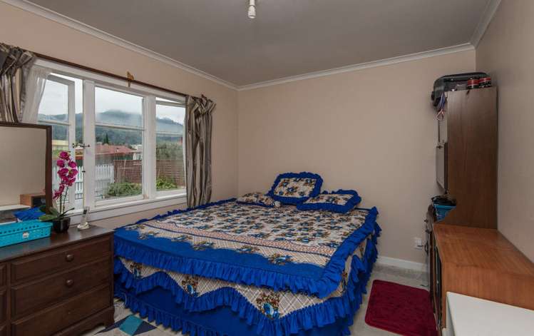 5 Rimu Street Toi Toi_8