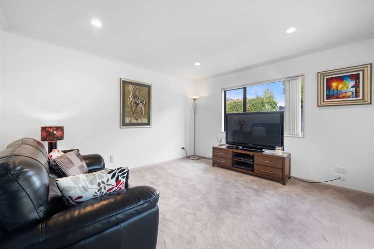 14 Gibbston Crescent Flat Bush_7