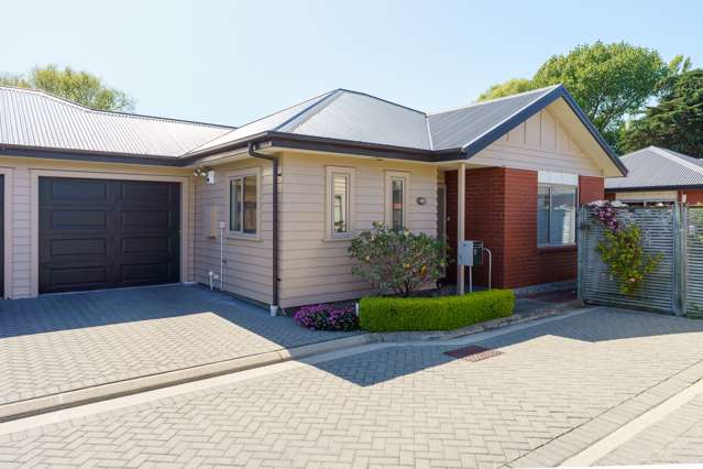 37 Streamside Court Woolston_1