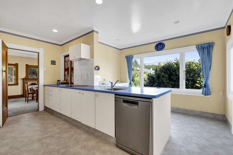 6 Ridge Lane New Plymouth Central_12