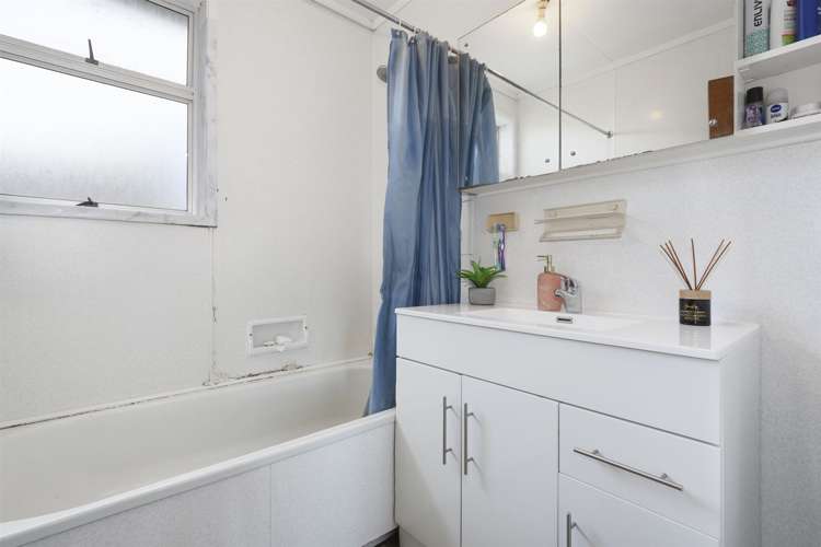 20 Arawata Avenue Welcome Bay_12