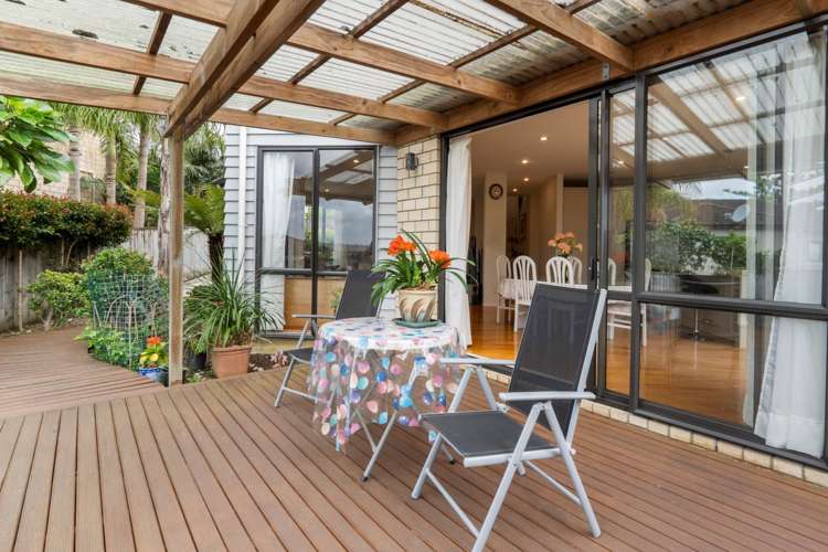 44B Bradbury Road Botany Downs_15