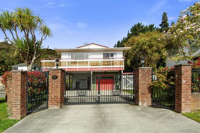 47 Holland Street Wainuiomata_1