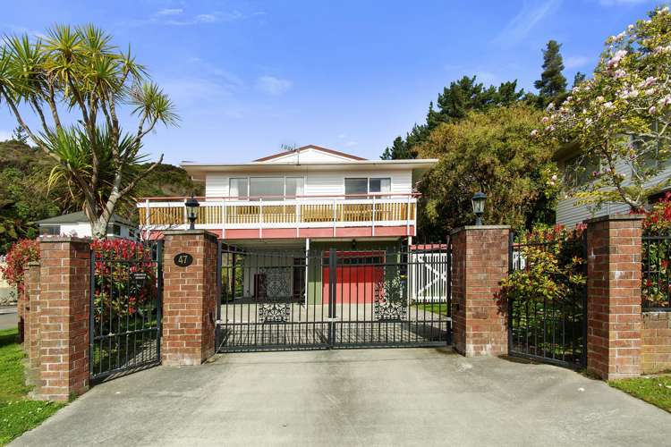 47 Holland Street Wainuiomata_1