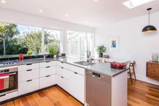 6 Angus Avenue Berhampore_4