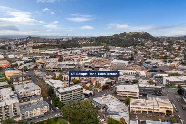 6/8 Basque Road Eden Terrace_19