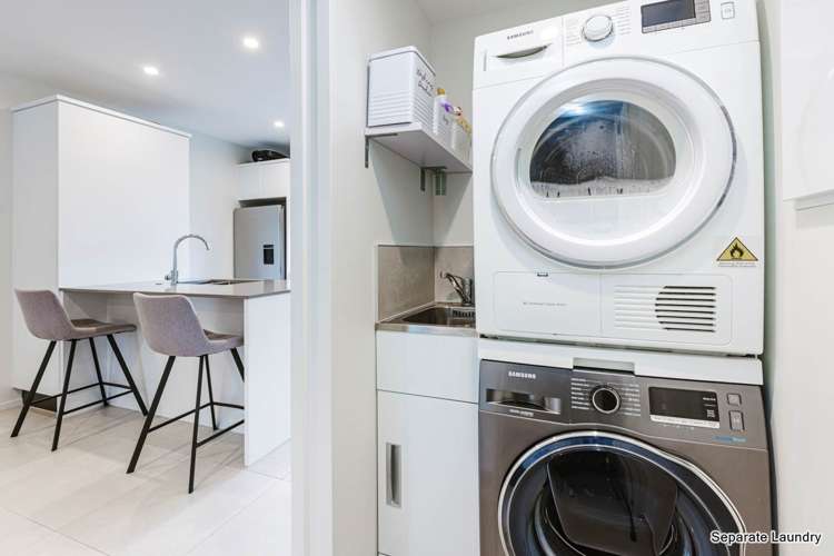 14 Magnetite Lane Flat Bush_5