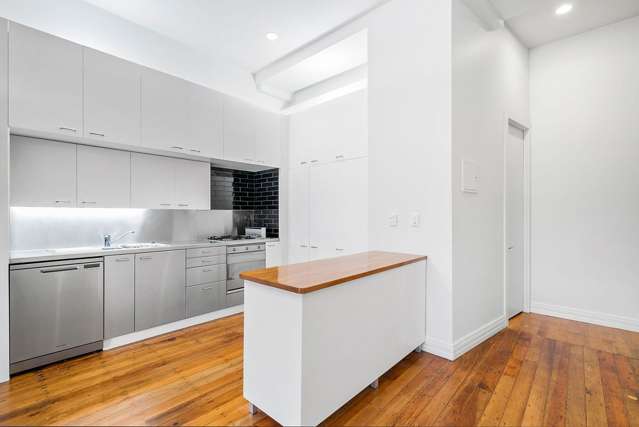 3C/7 Emily Place 10015_4