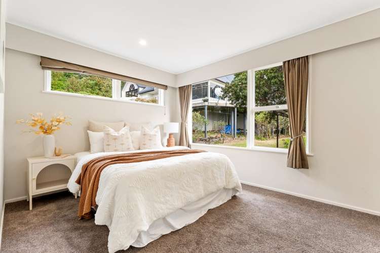 12 Tawhana Crescent Red Beach_17