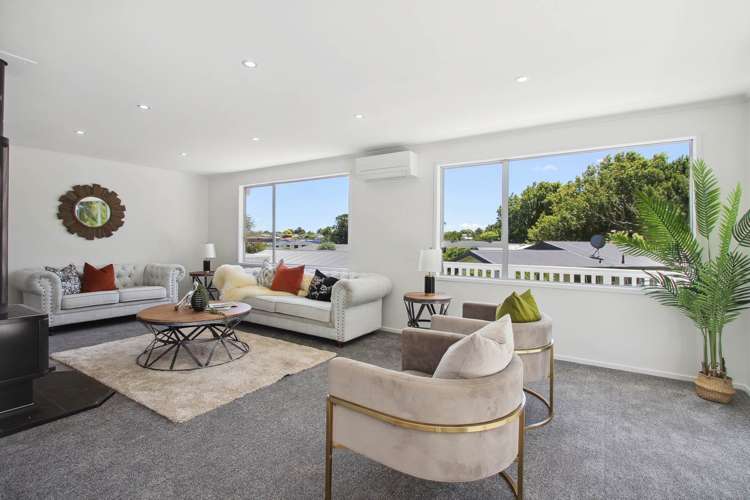 2/80 Cascades Road Pakuranga Heights_5