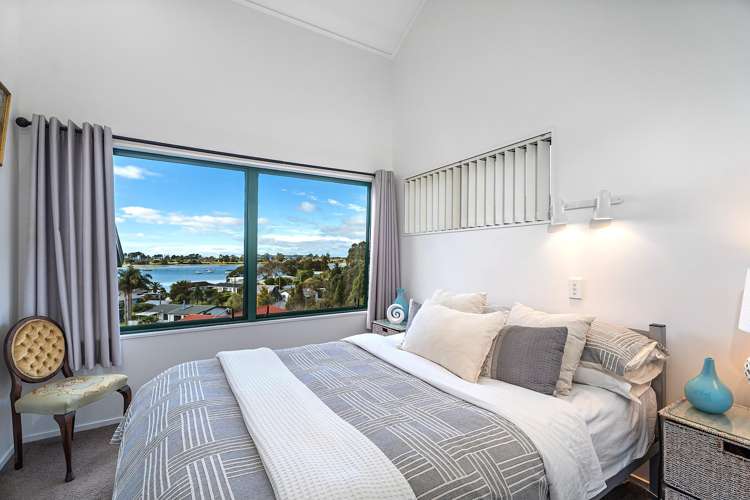 189 Main Road Tairua_13
