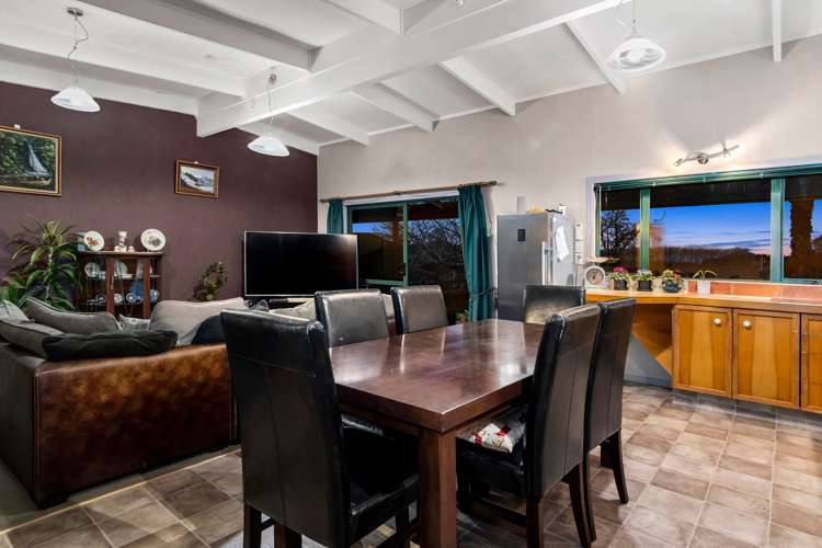 120 Walford Road Aongatete_13