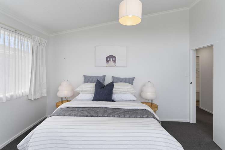 24 Exeter Street Stoke_13