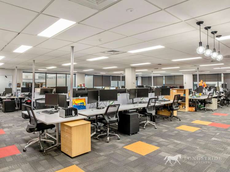 100 Carlton Gore Road Newmarket_17