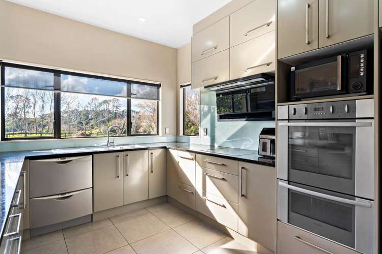 210 Fred Taylor Drive Whenuapai_9