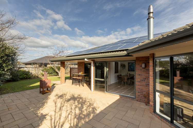 14 Lochay Place Pyes Pa_12