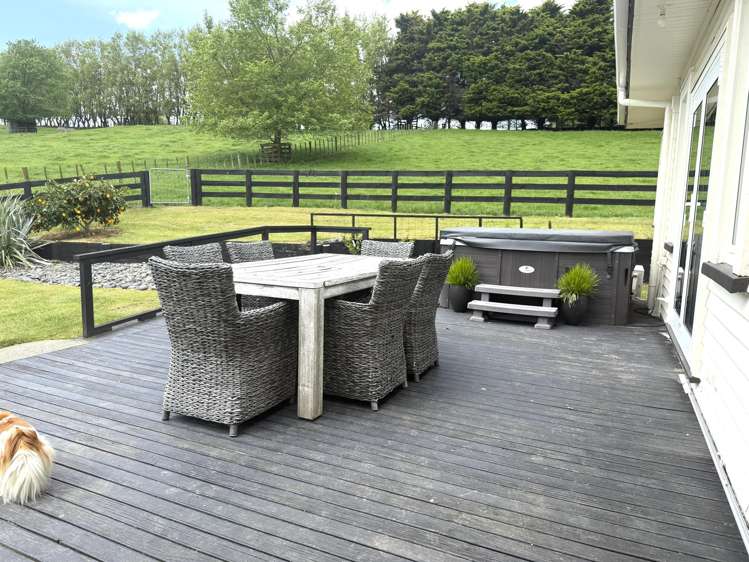 128 Taotaoroa Road_5