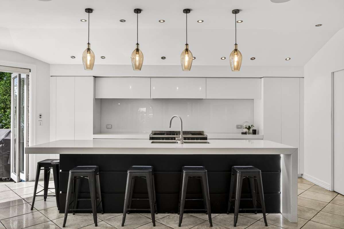 21 Minnehaha Avenue_3
