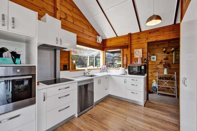 15 Fairbank Avenue Stratford_2