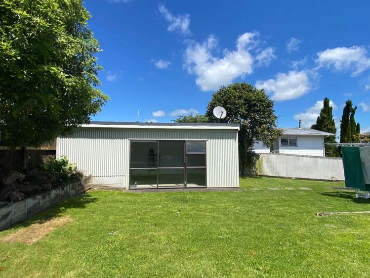 7 Ranger Place Wattle Downs_12