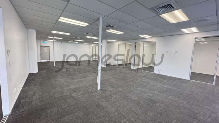 A/12 Osterley Way Manukau_18