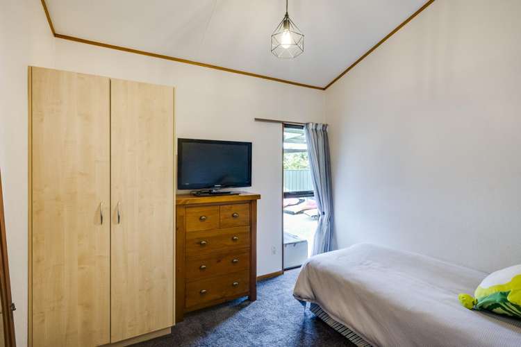 11 Donegal Crescent Tamatea_13