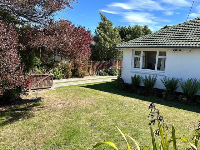 Renovated home close to school and supermarket