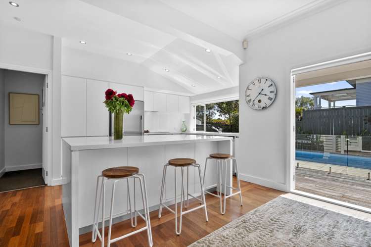 33 Ferryhill Road Epsom_4