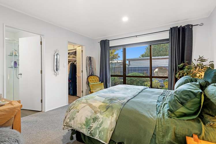 32 Willow Avenue Stoke_10