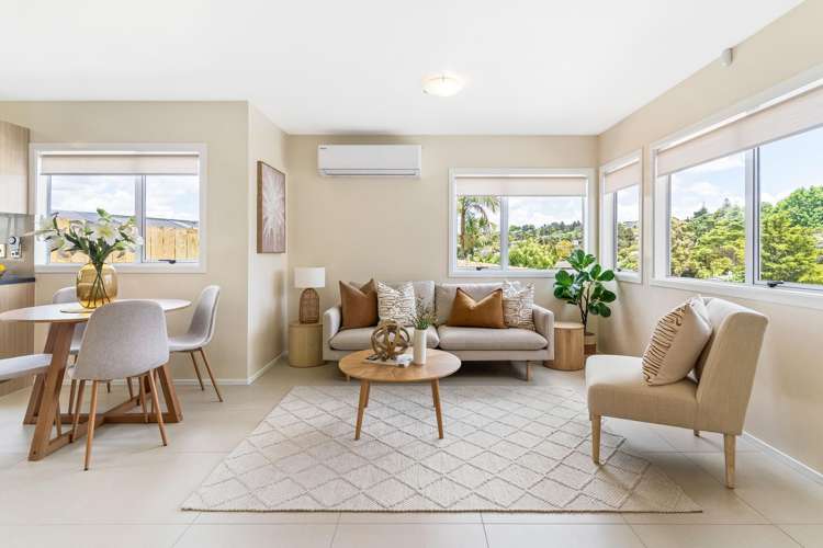 99 Monarch Avenue Hillcrest_14