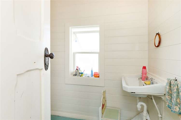 527 Ferguson Street Palmerston North Central_8