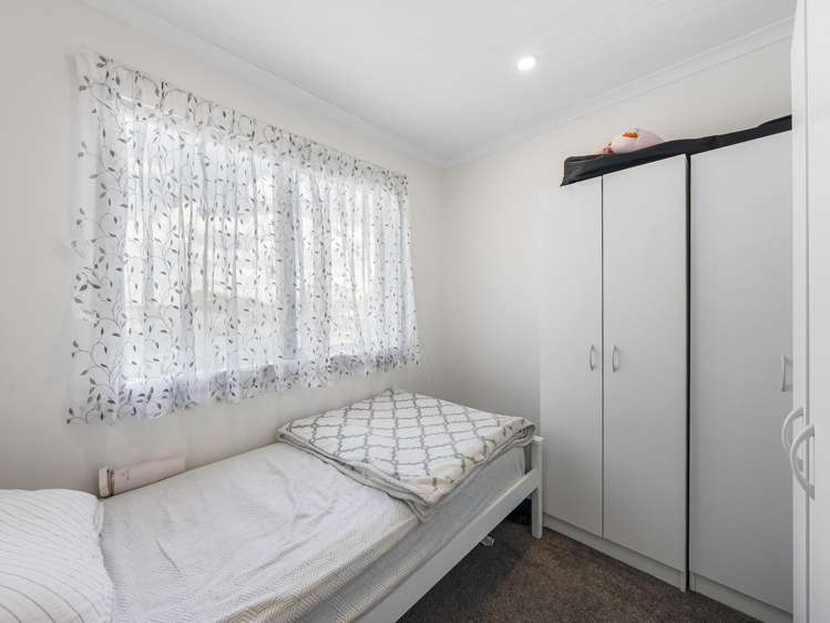 11 Friesian Drive Mangere_20