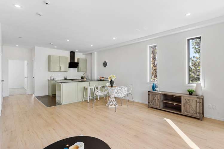 7/63 Kestev Drive Flat Bush_4