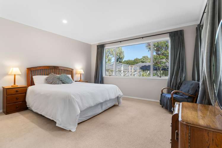 70 Wairere Road The Gardens_12